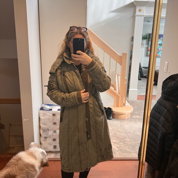 Jet lag women’s khaki military style coat with hood - Picture 4 of 6